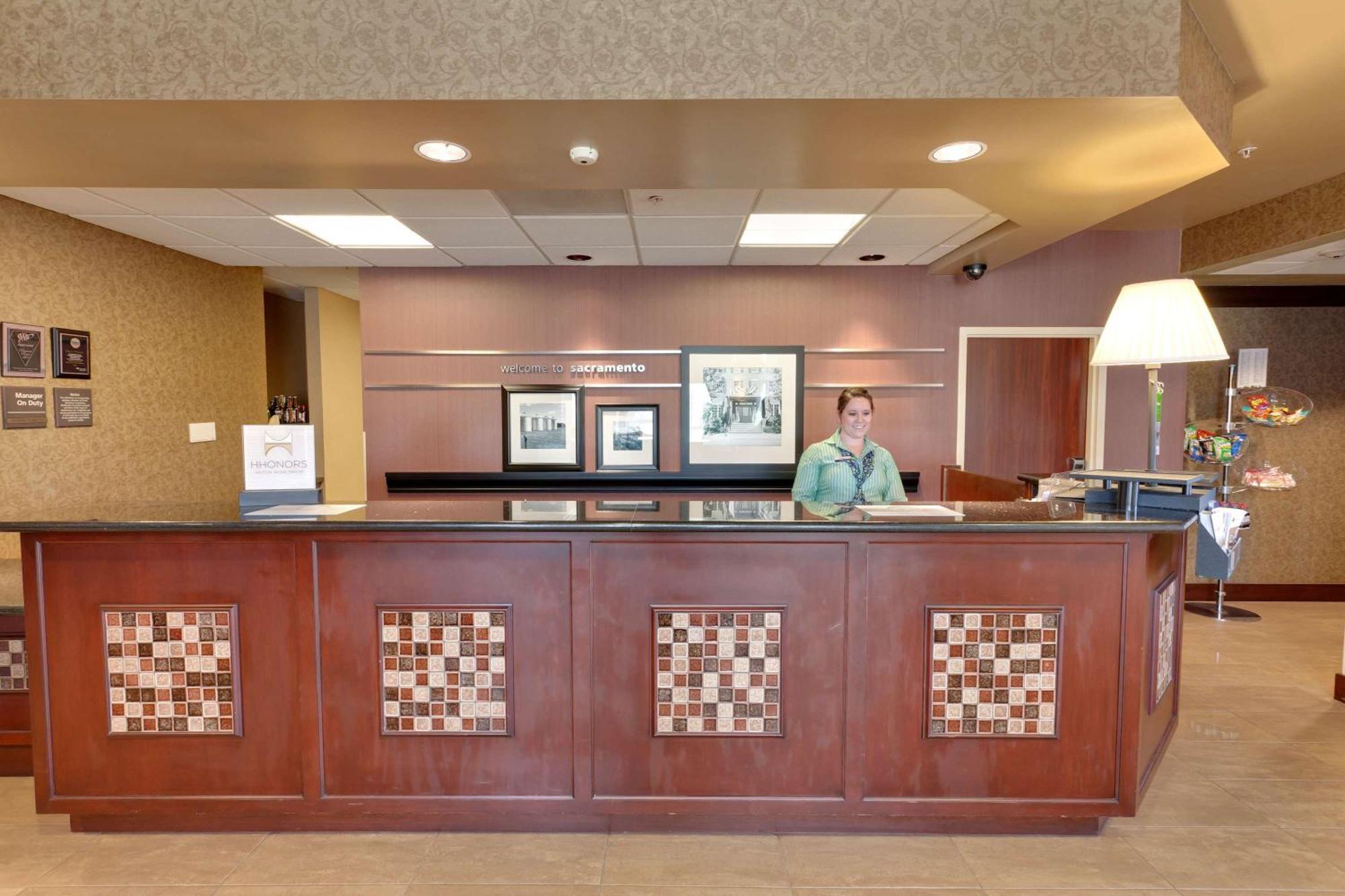 Hampton Inn & Suites Sacramento-Airport-Natomas Εξωτερικό φωτογραφία