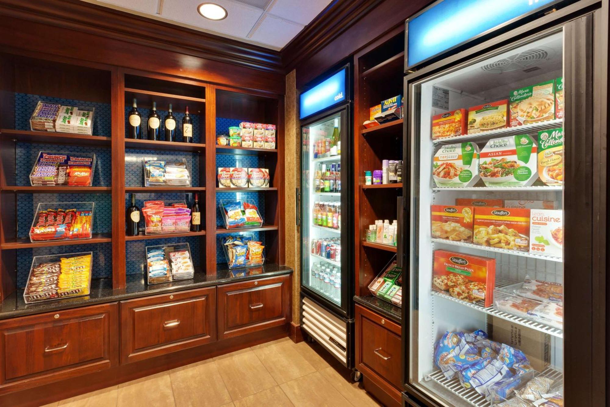 Hampton Inn & Suites Sacramento-Airport-Natomas Εξωτερικό φωτογραφία